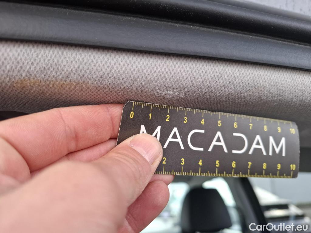  Hyundai  Konna HYUNDAI Kona / 2020 / 5P / SUV 1.6 HYBRID 141 EXECUTIVE HEV #36