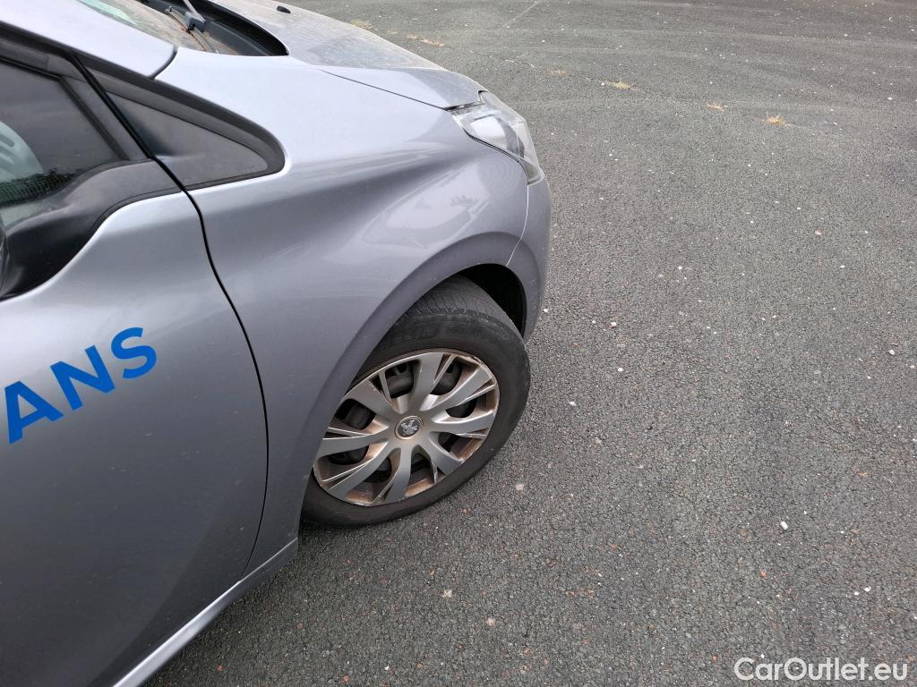  Peugeot  208  Active Business 1.5 HDi 100CV BVM5 E6dT #12