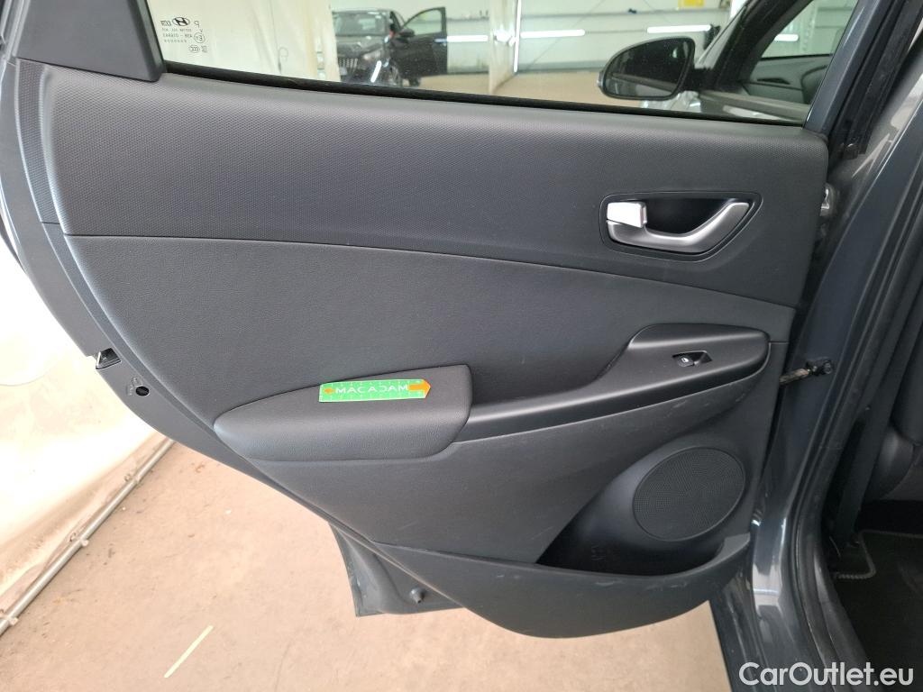  Hyundai  Konna HYUNDAI Kona / 2020 / 5P / SUV 1.6 HYBRID 141 EXECUTIVE HEV #16