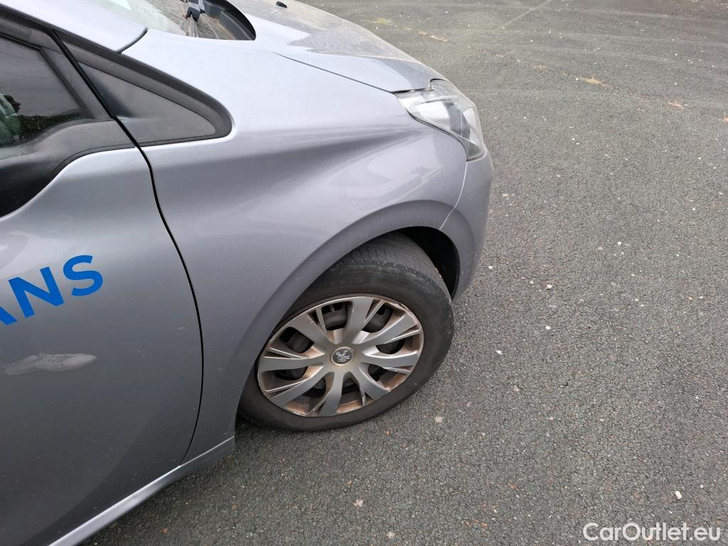  Peugeot  208  Active Business 1.5 HDi 100CV BVM5 E6dT #20