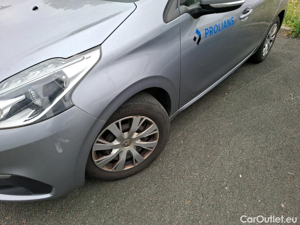  Peugeot  208  Active Business 1.5 HDi 100CV BVM5 E6dT #23