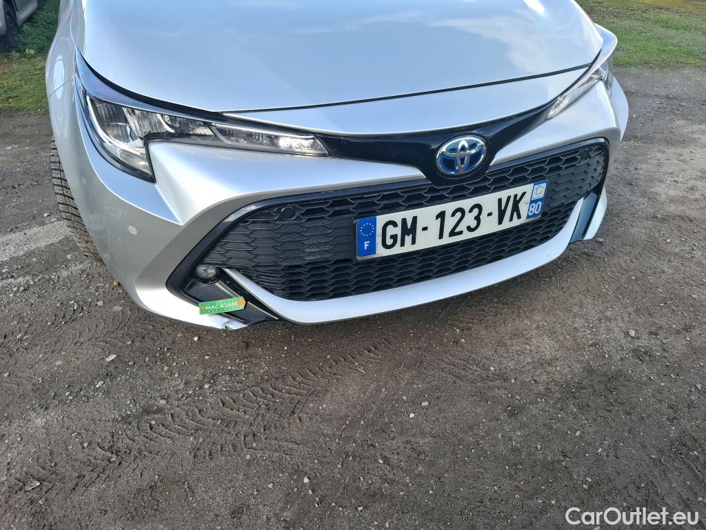  Toyota  Corolla TOYOTA  / 2018 / 5P / Berline Hybride 122h Dynamic Business Beyond Zer #1