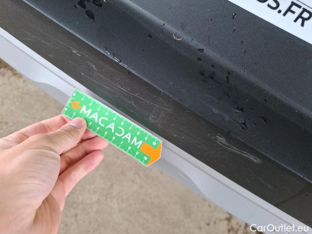  Renault  Captur  II Business 1.6 E-TECH Plug-in 160CV BVA6 E6d #12