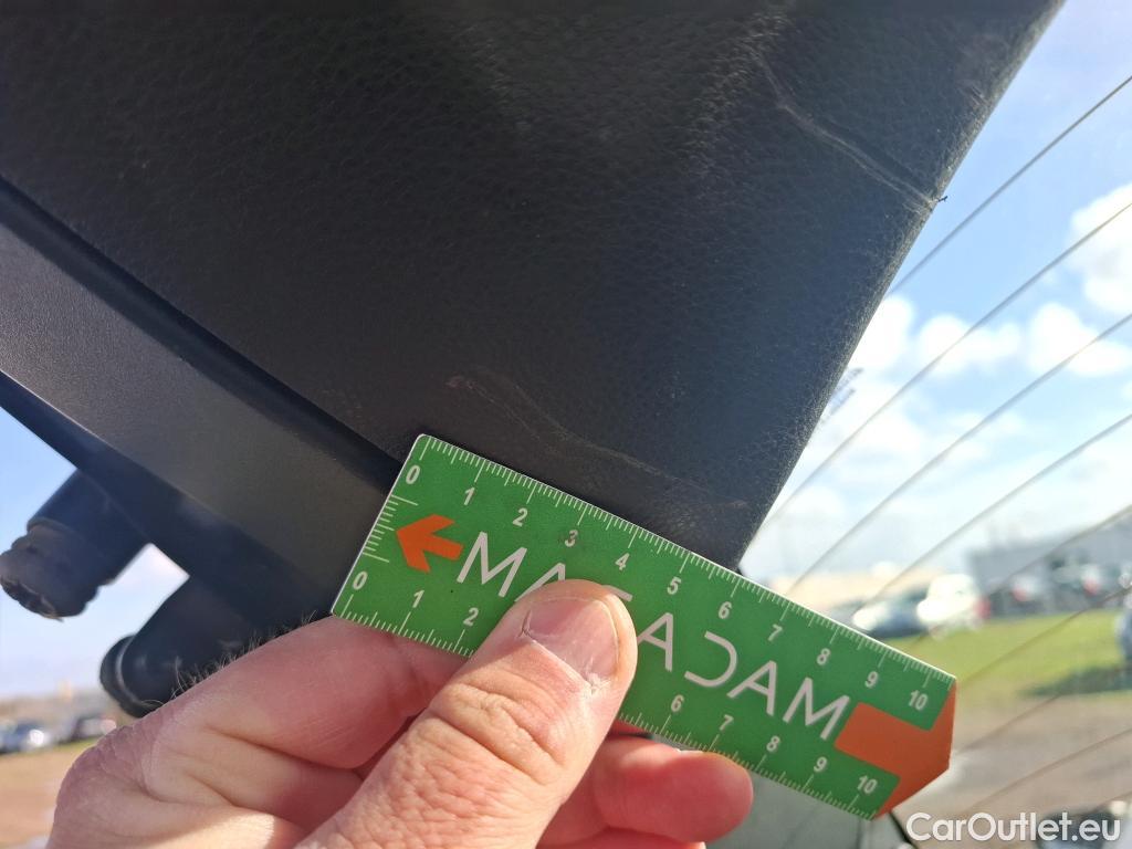  Toyota  Corolla TOYOTA  / 2018 / 5P / Berline Hybride 122h Dynamic Business Beyond Zer #19