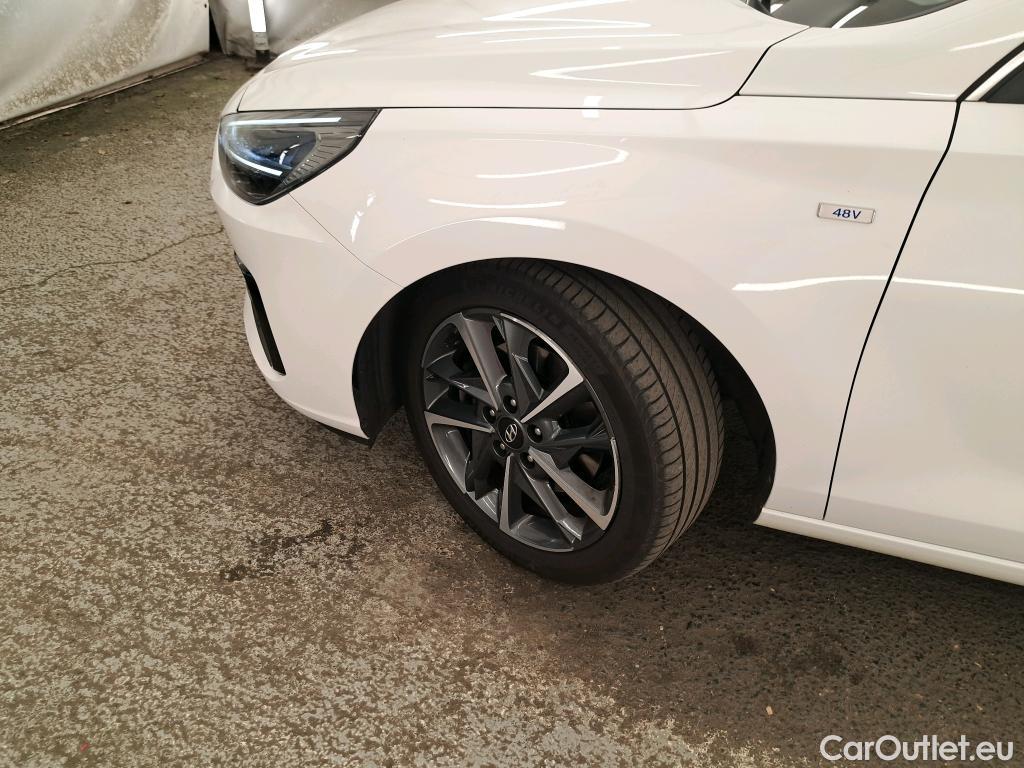  Hyundai  i30 HYUNDAI  / 2020 / 5P / Berline 1.0 T-GDI 120 DCT-7 MHEV CREATIVE #19