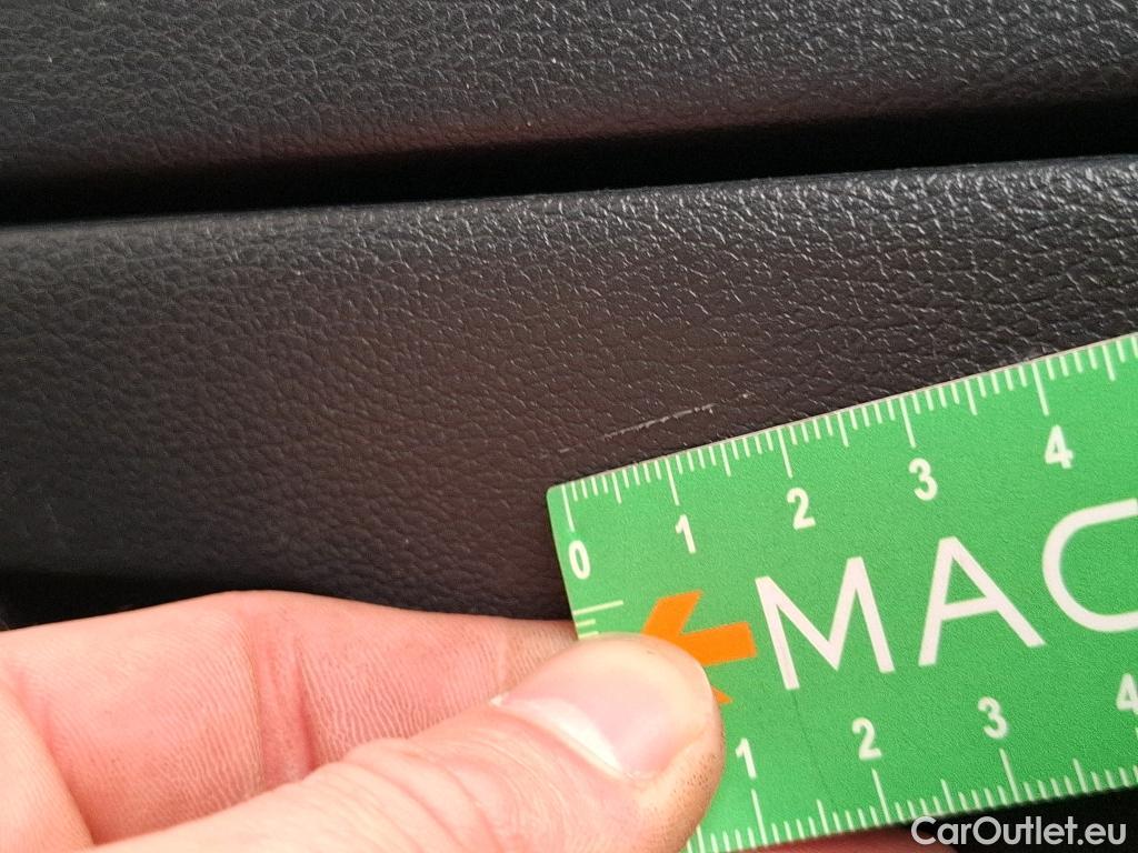  Hyundai  Konna HYUNDAI Kona / 2020 / 5P / SUV 1.6 HYBRID 141 EXECUTIVE HEV #26