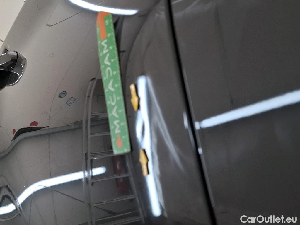  Hyundai  Konna HYUNDAI Kona / 2020 / 5P / SUV 1.6 HYBRID 141 EXECUTIVE HEV #47