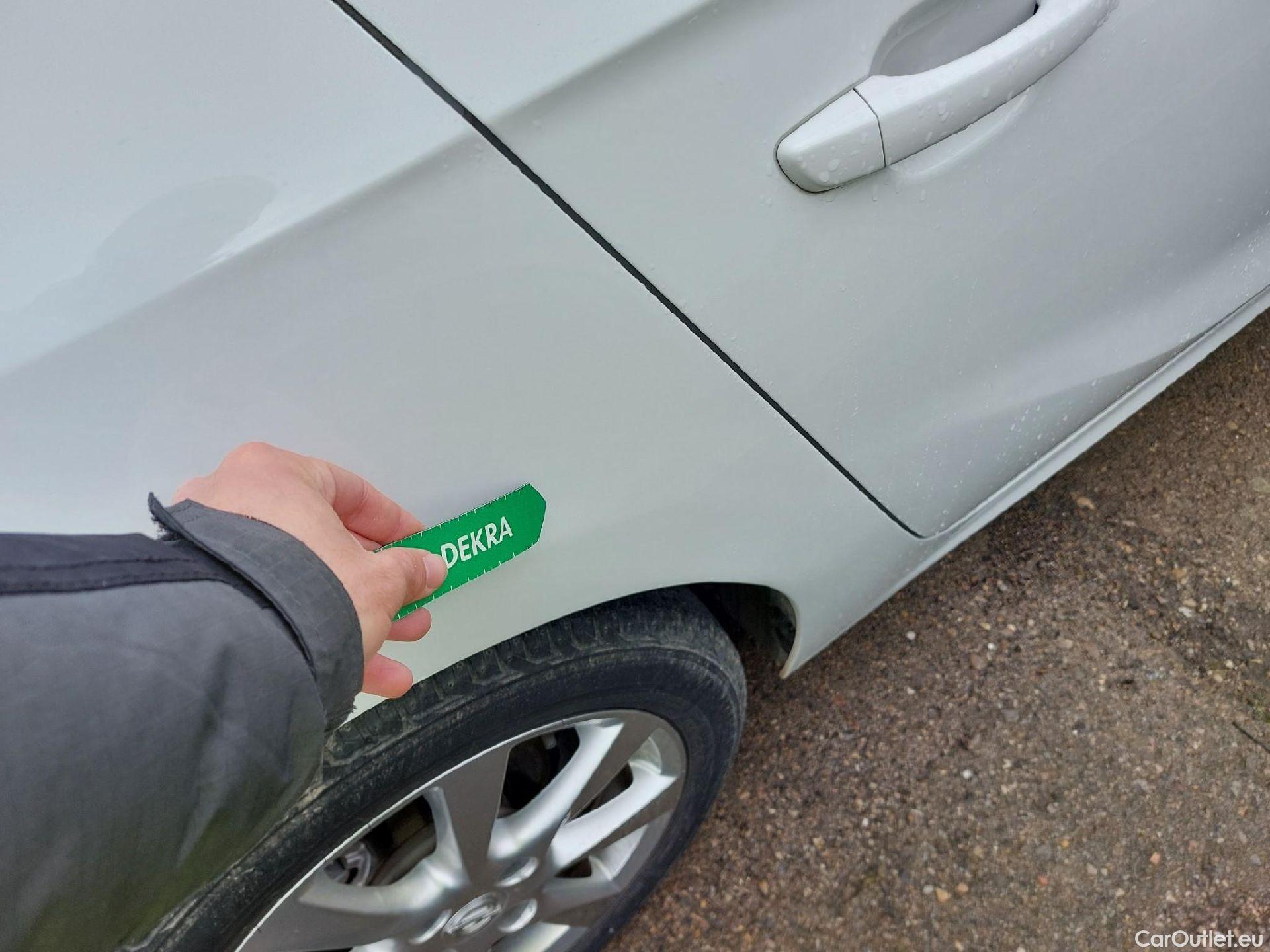  Opel  Corsa OPEL  / 2019 / 5P / berlina con portón 1.2T XHL 74kW (100CV) Edition (AC) #20