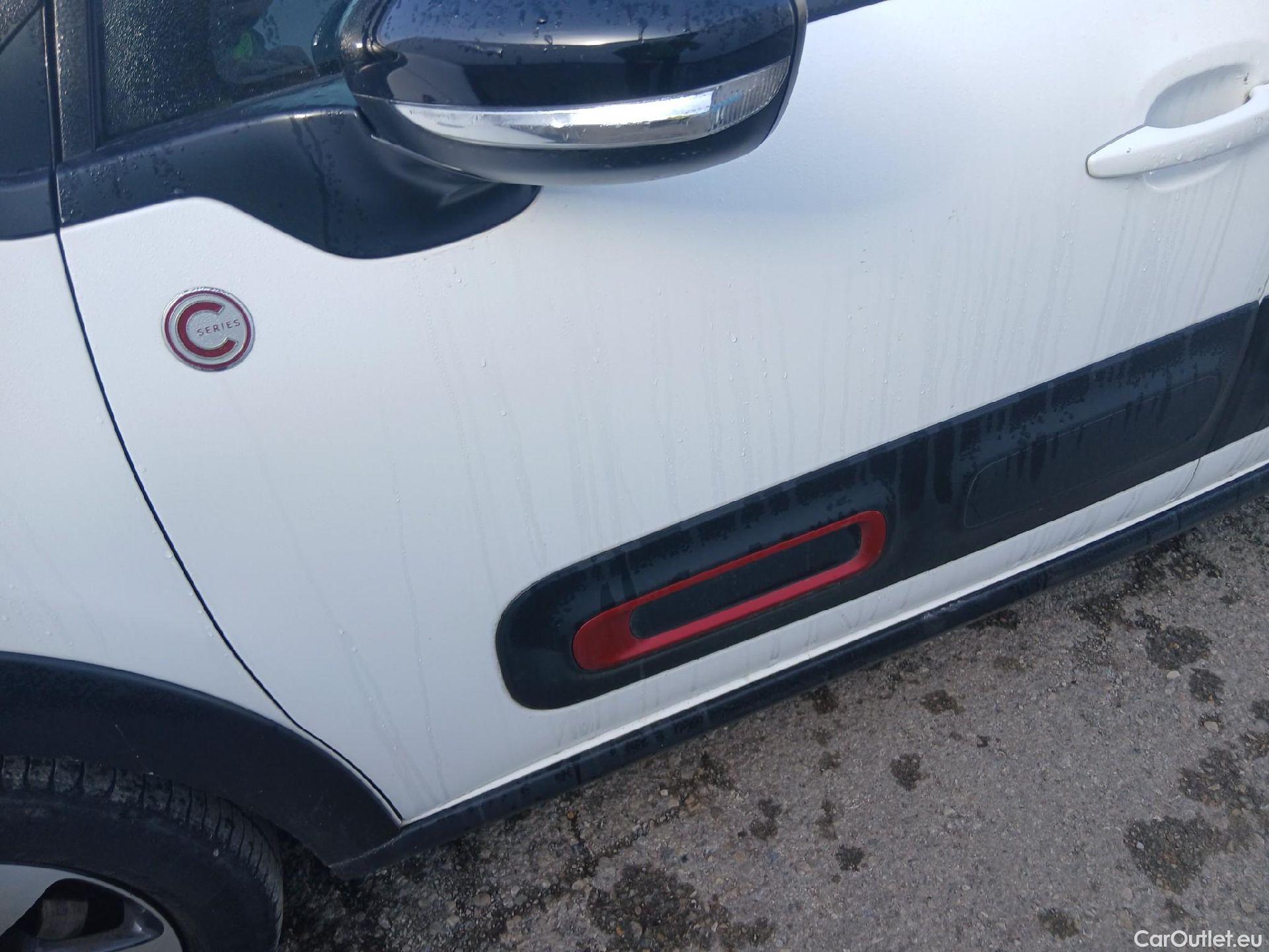  Citroen  C3 CITROEN  / 2020 / 5P / berlina con portón PureTech 60KW (83CV) C-Series(SP) #9