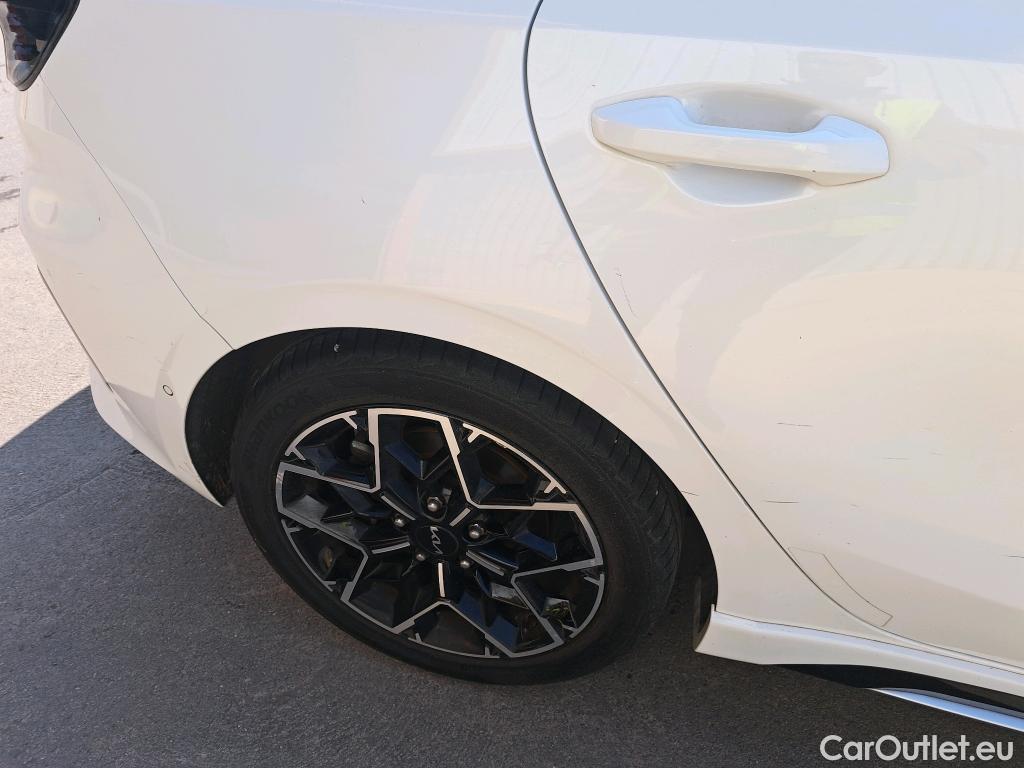  KIA  Cee'd Ceed GT-Line 1.6 CRDi 135CV MT6 E6d #14