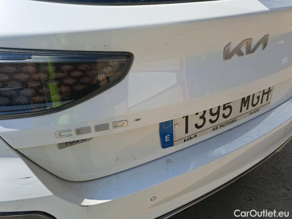  KIA  Cee'd Ceed GT-Line 1.6 CRDi 135CV MT6 E6d #37