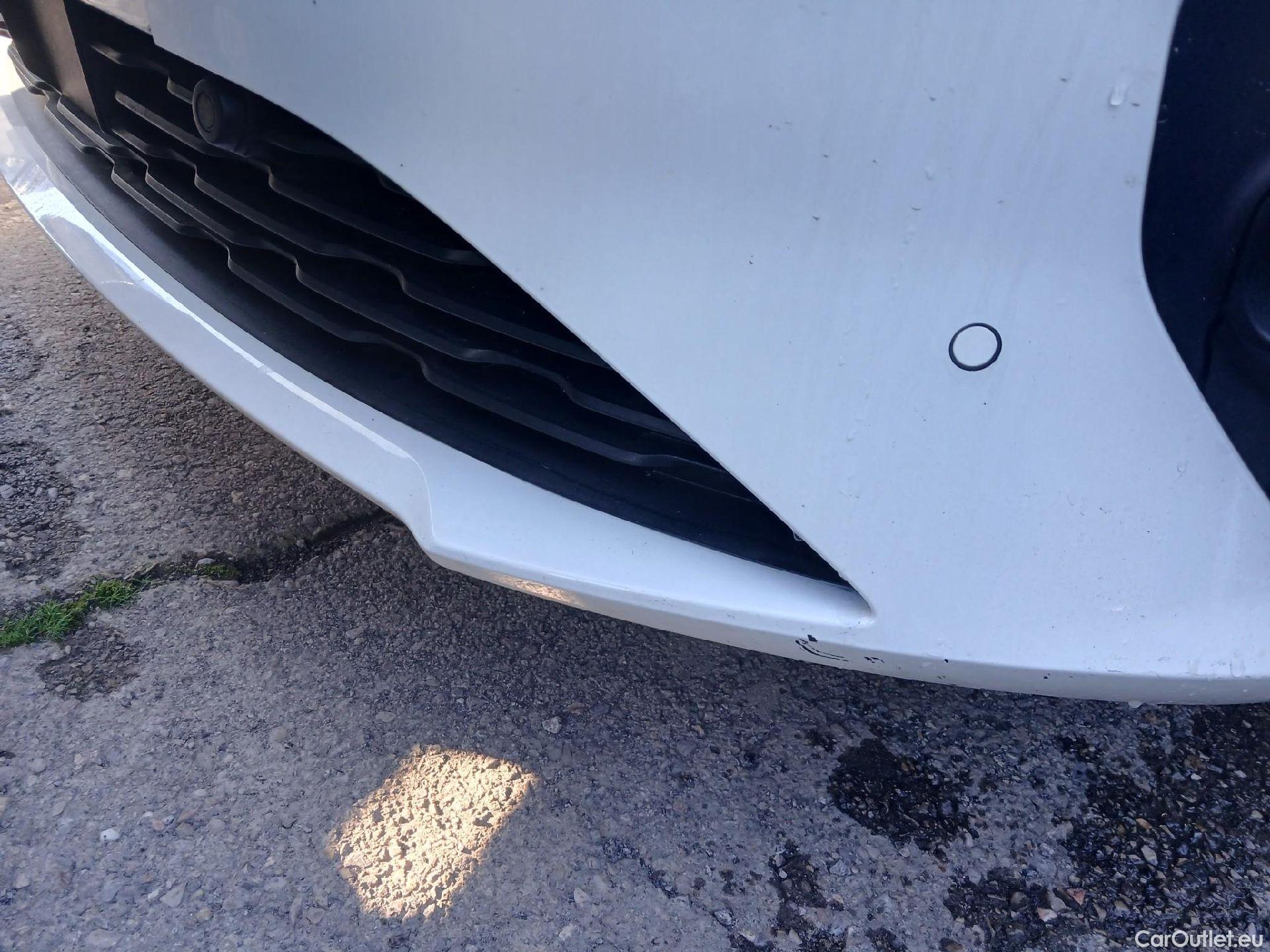  Opel  Corsa OPEL  1.2T XHL 74kW (100CV) Elegance #1