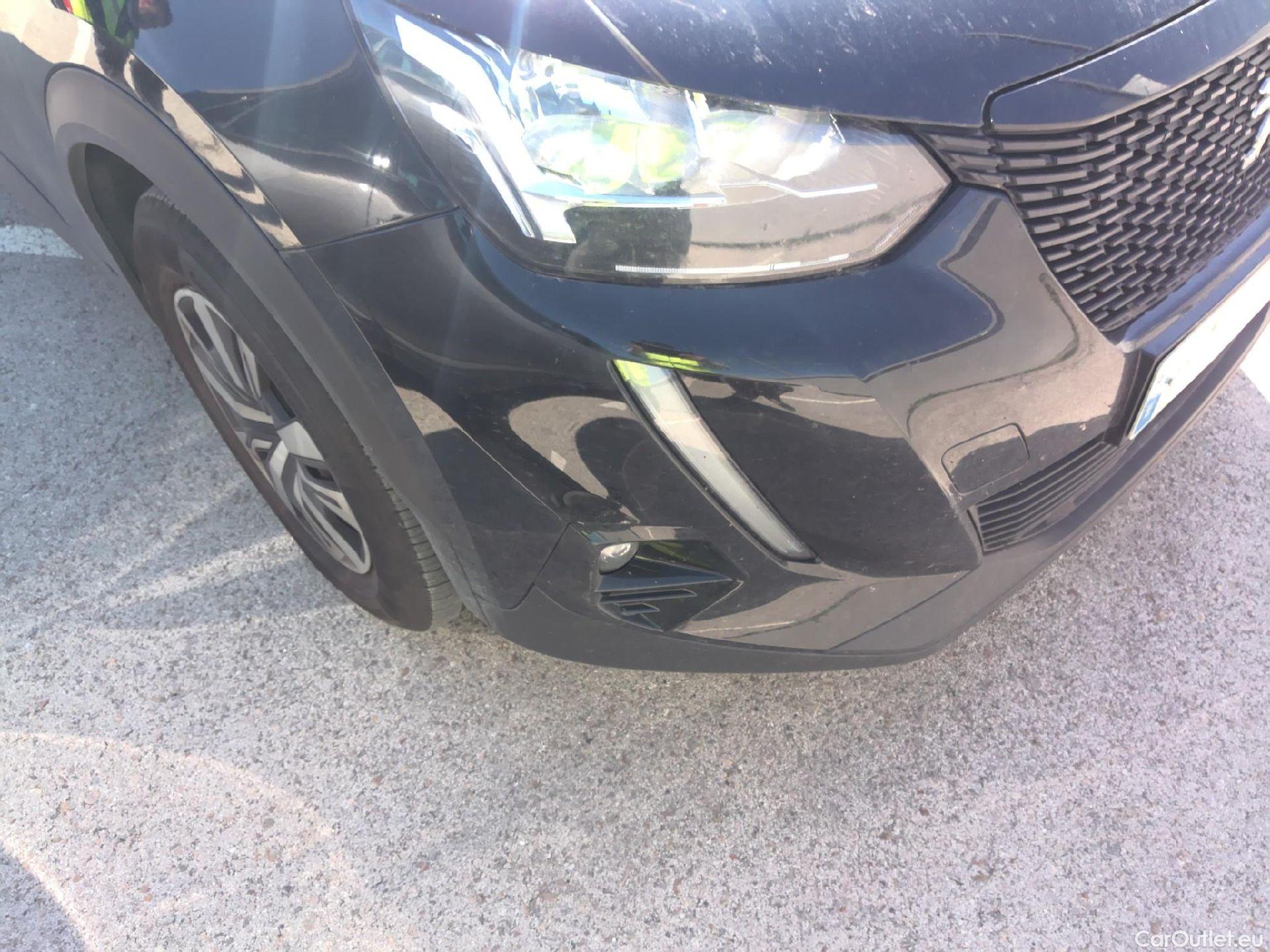  Peugeot  2008 PEUGEOT  / 2019 / 5P / todoterreno Active BlueHDI 81kW (110CV) #10