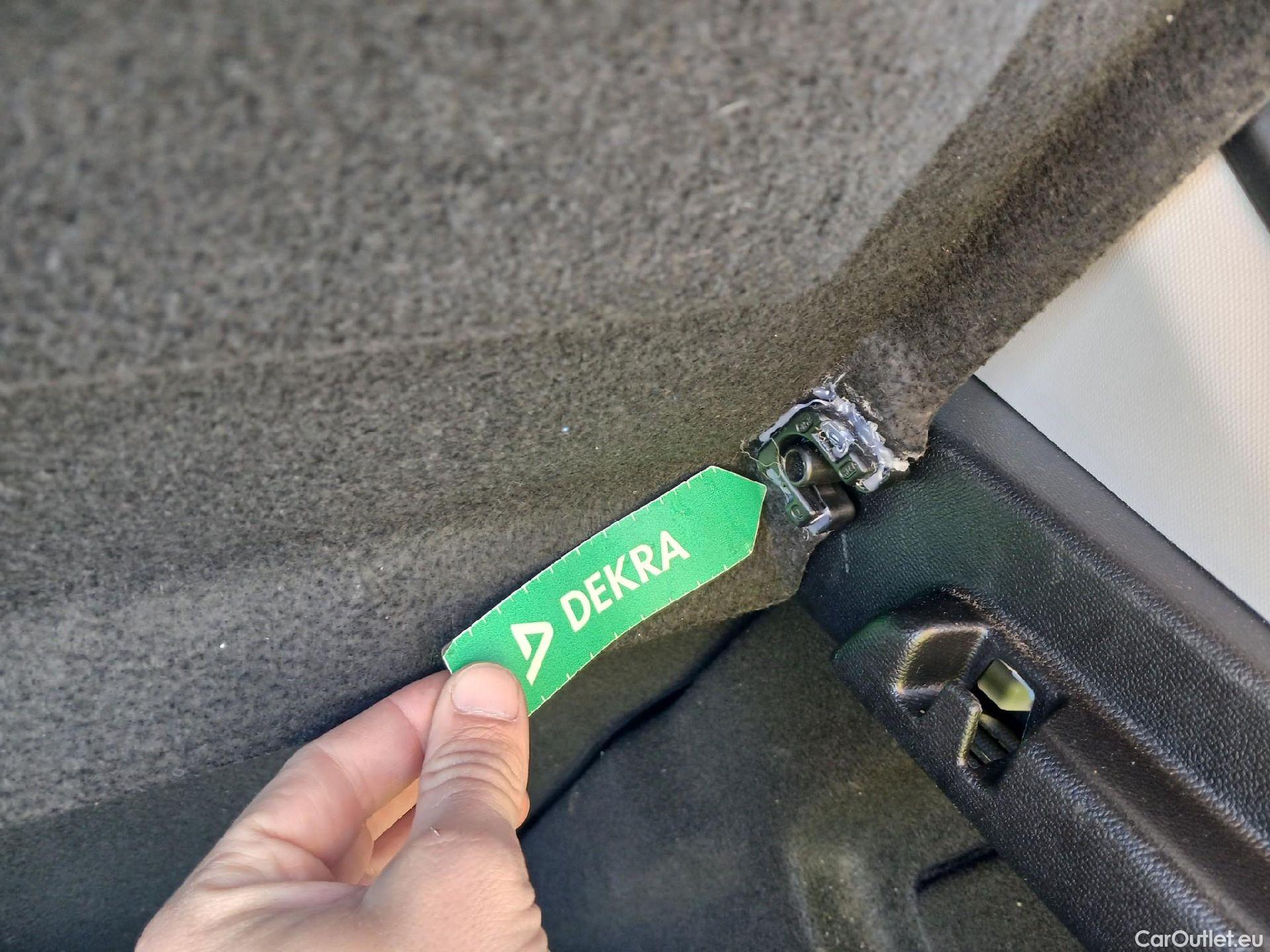  Opel  Corsa OPEL  1.2T XHL 74kW (100CV) Elegance #7