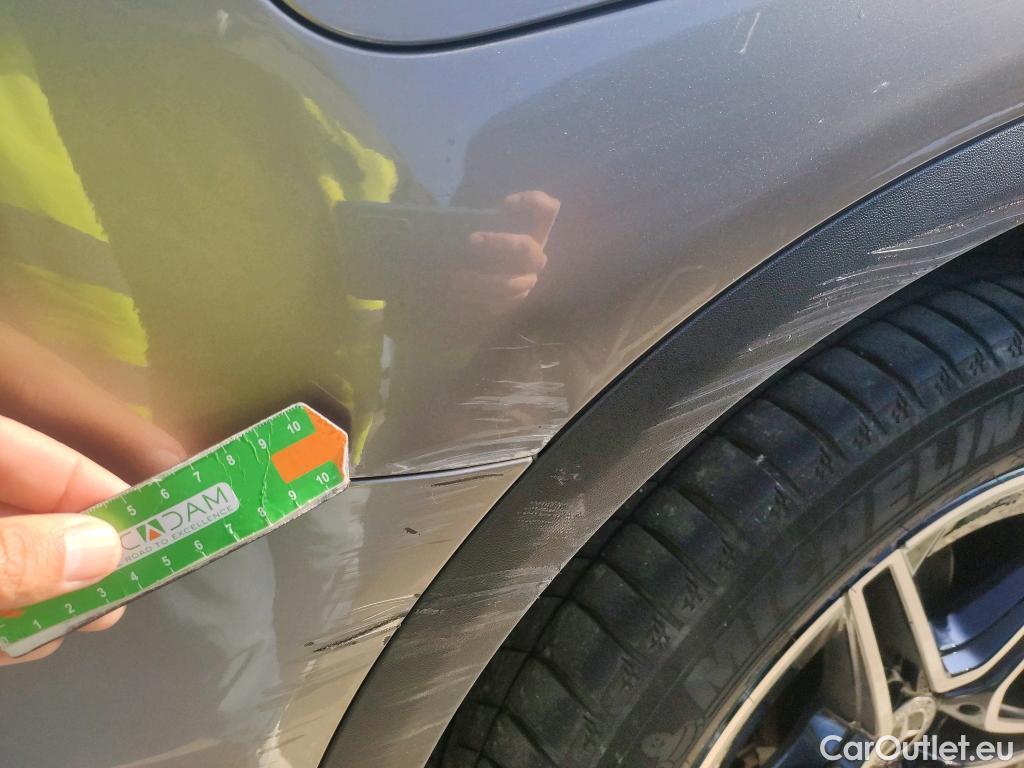  Mercedes  G-Klasee MERCEDES-BENZ Clase GLC / 2019 / 5P / todoterreno GLC 300 e 4MATIC #4