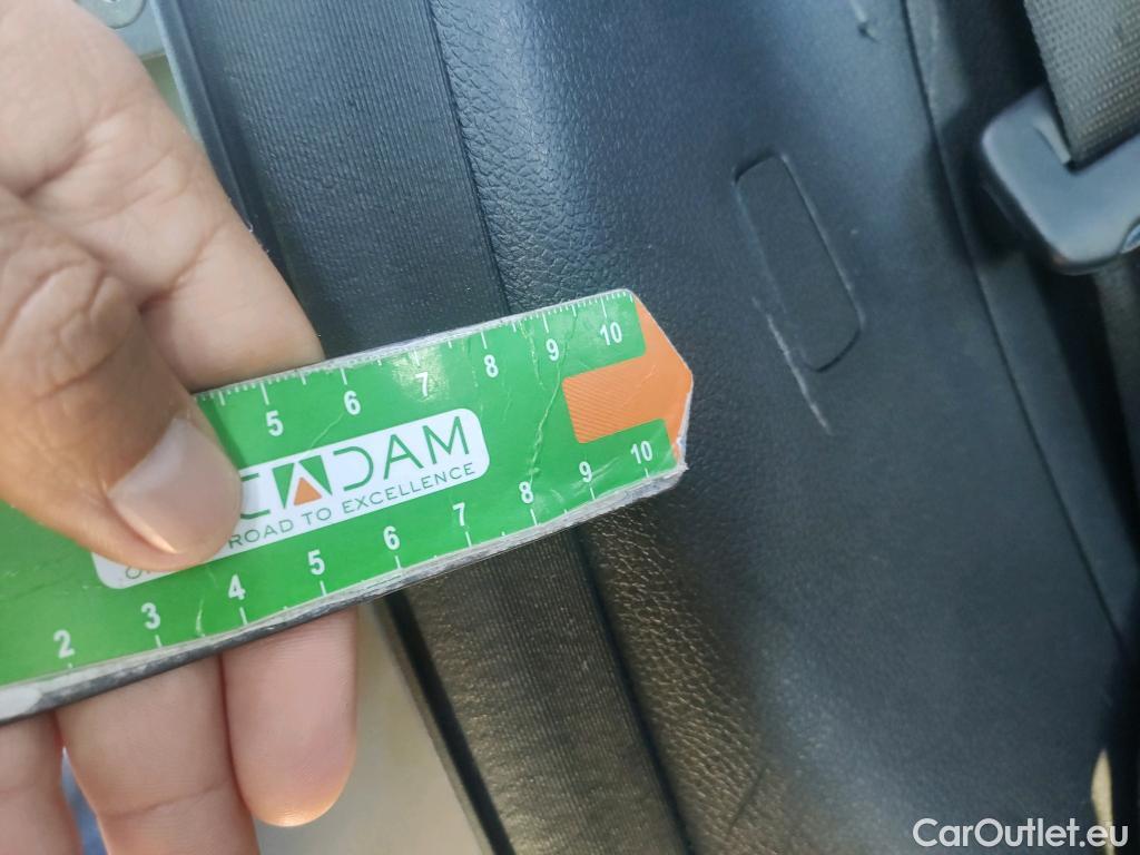  Mercedes  G-Klasee MERCEDES-BENZ Clase GLC / 2019 / 5P / todoterreno GLC 300 e 4MATIC #19