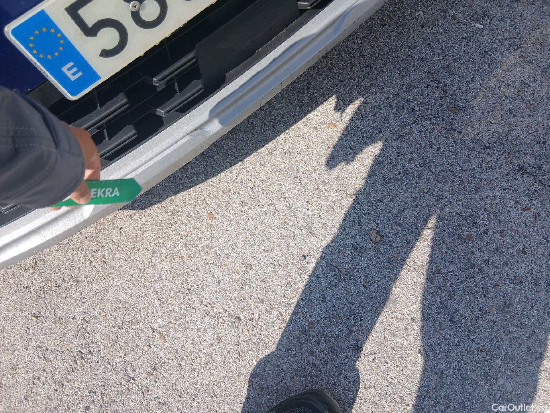  Renault  Captur RENAULT  / 2020 / 5P / todoterreno Intens TCe 90 #7