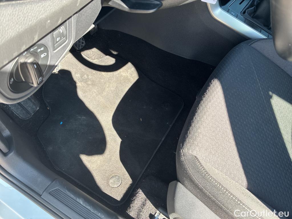  Volkswagen  Polo VOLKSWAGEN  / 2021 / 5P / berlina con portón Life 1.0 TSI 70kW (95CV) #10