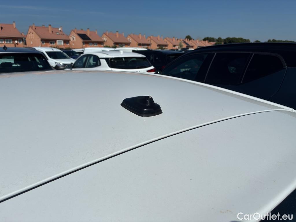  Volkswagen  Polo VOLKSWAGEN  / 2021 / 5P / berlina con portón Life 1.0 TSI 70kW (95CV) #16