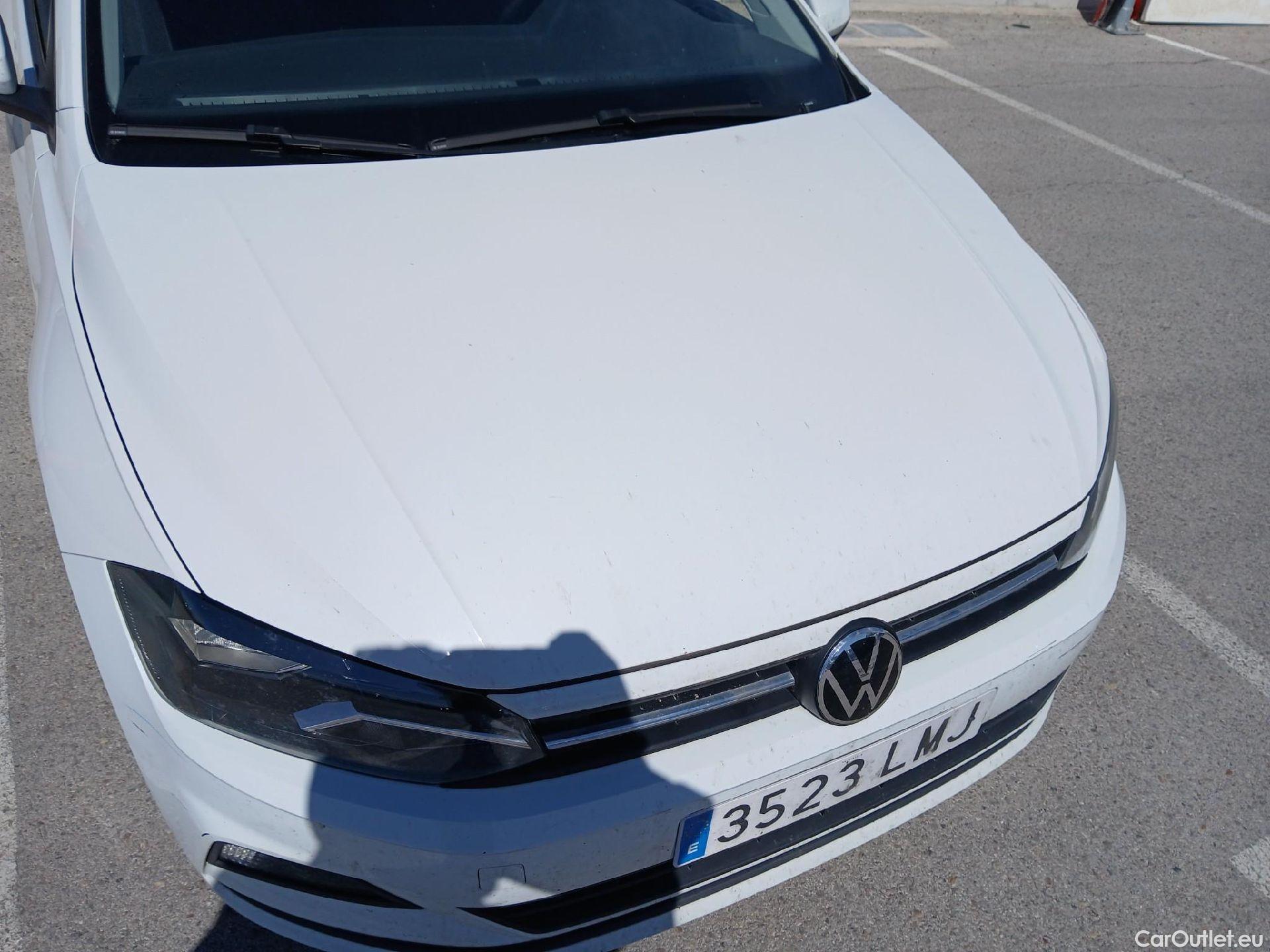  Volkswagen  Polo VOLKSWAGEN  / 2017 / 5P / berlina con portón United 1.0 TSI 70kW (95CV)(SP) #5