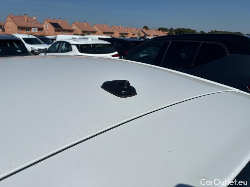  Volkswagen  Polo VOLKSWAGEN  / 2021 / 5P / berlina con portón Life 1.0 TSI 70kW (95CV) #15