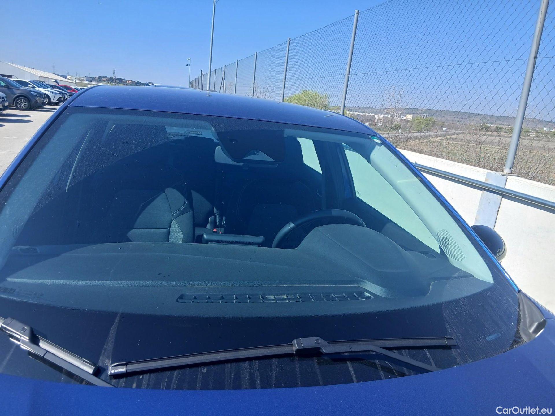  Renault  Captur RENAULT  / 2020 / 5P / todoterreno Intens TCe 90 #13