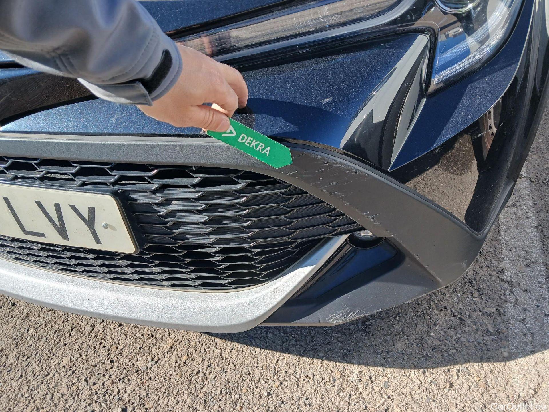  Toyota  Corolla TOYOTA  / 2019 / 5P / familiar 2.0 180H TREK E-CVT TOURING SPORT(SP) #1