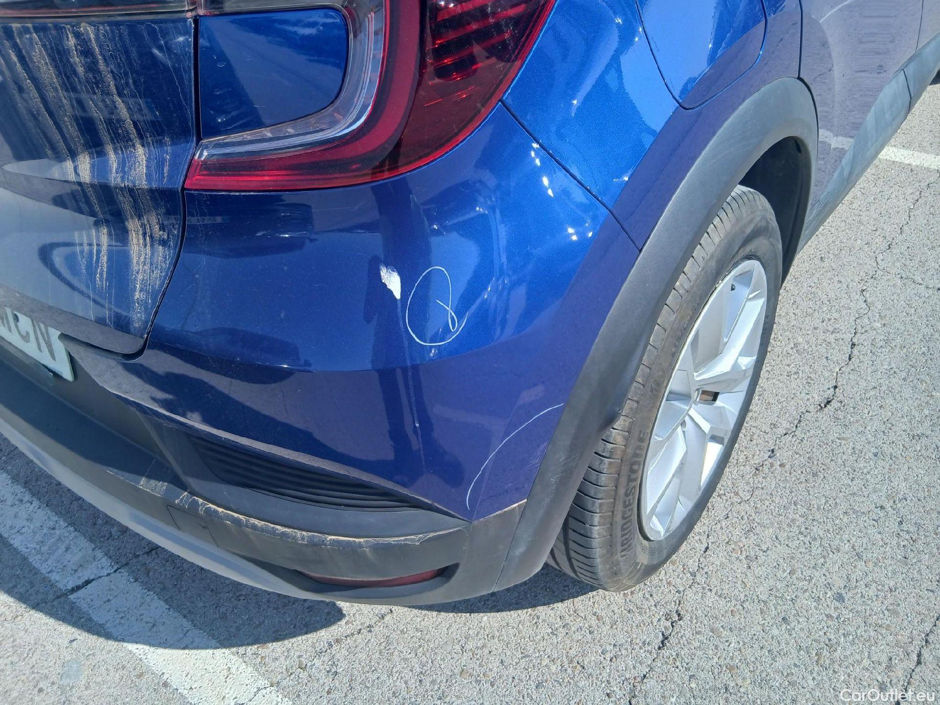  Renault  Captur RENAULT  / 2020 / 5P / todoterreno Intens TCe 90 #24