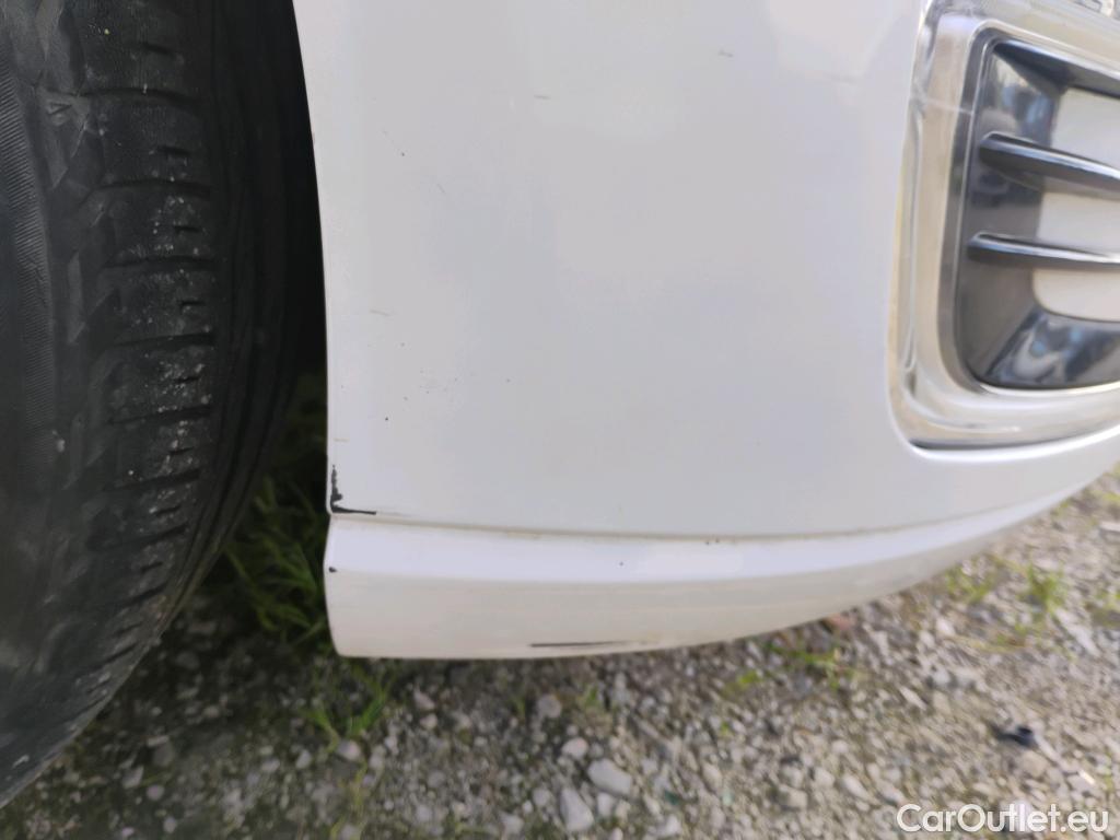  Volkswagen  Golf  VOLKSWAGEN / 2016 / 5P / berlina con portón ePower 110 kW (136CV) (AC) #18