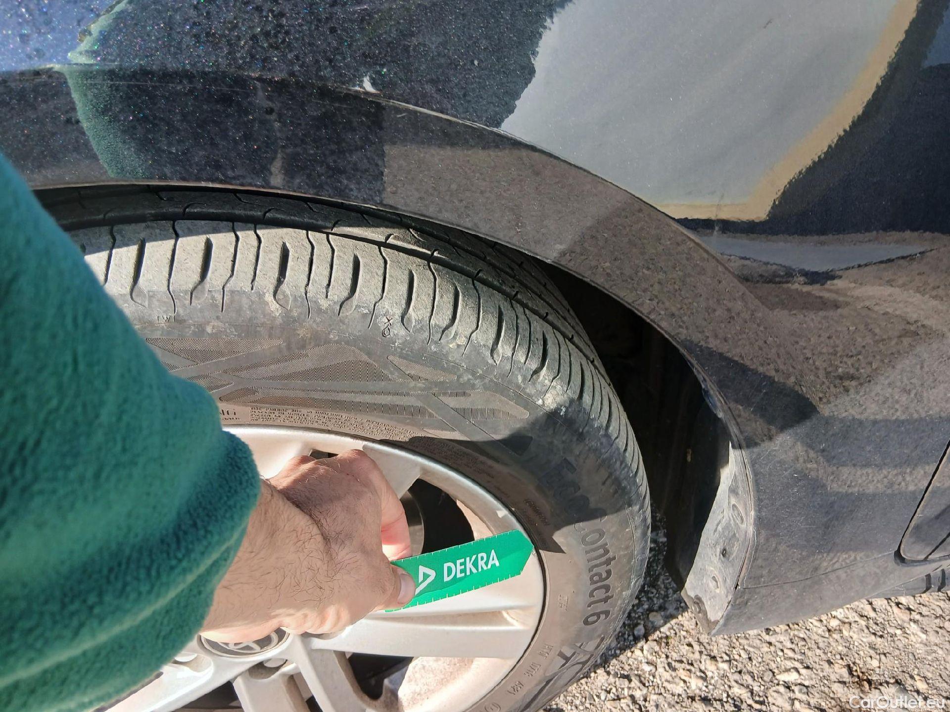  Toyota  Corolla TOYOTA  1.8 125H ACTIVE TECH E-CVT #6