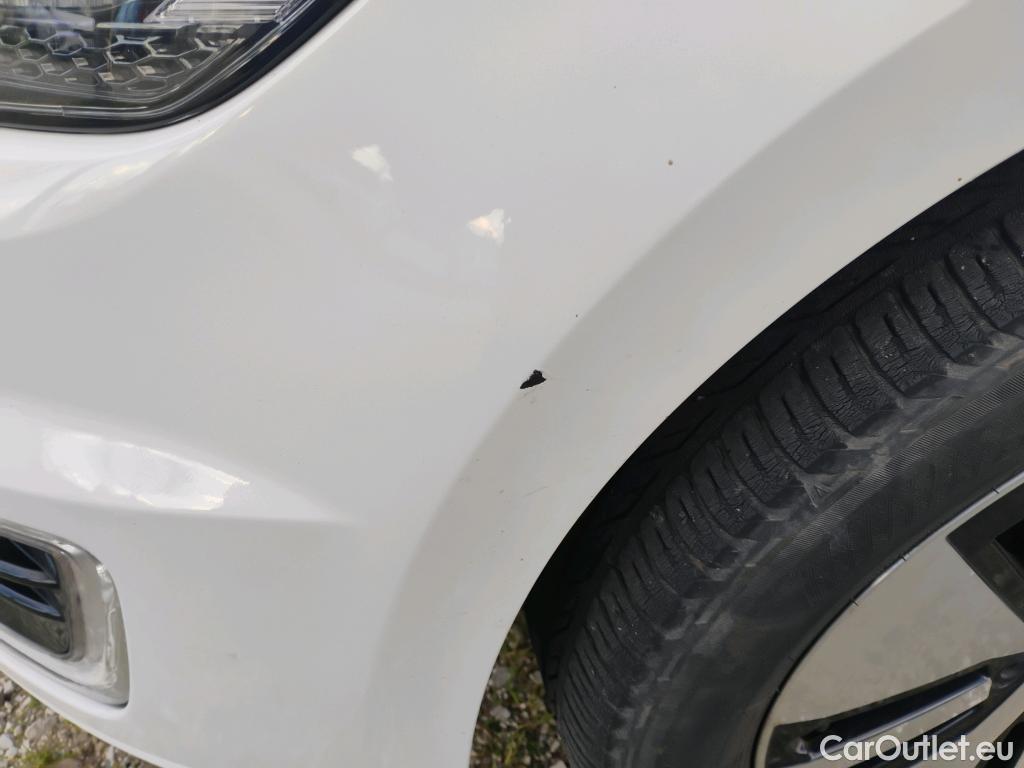  Volkswagen  Golf  VOLKSWAGEN / 2016 / 5P / berlina con portón ePower 110 kW (136CV) (AC) #22