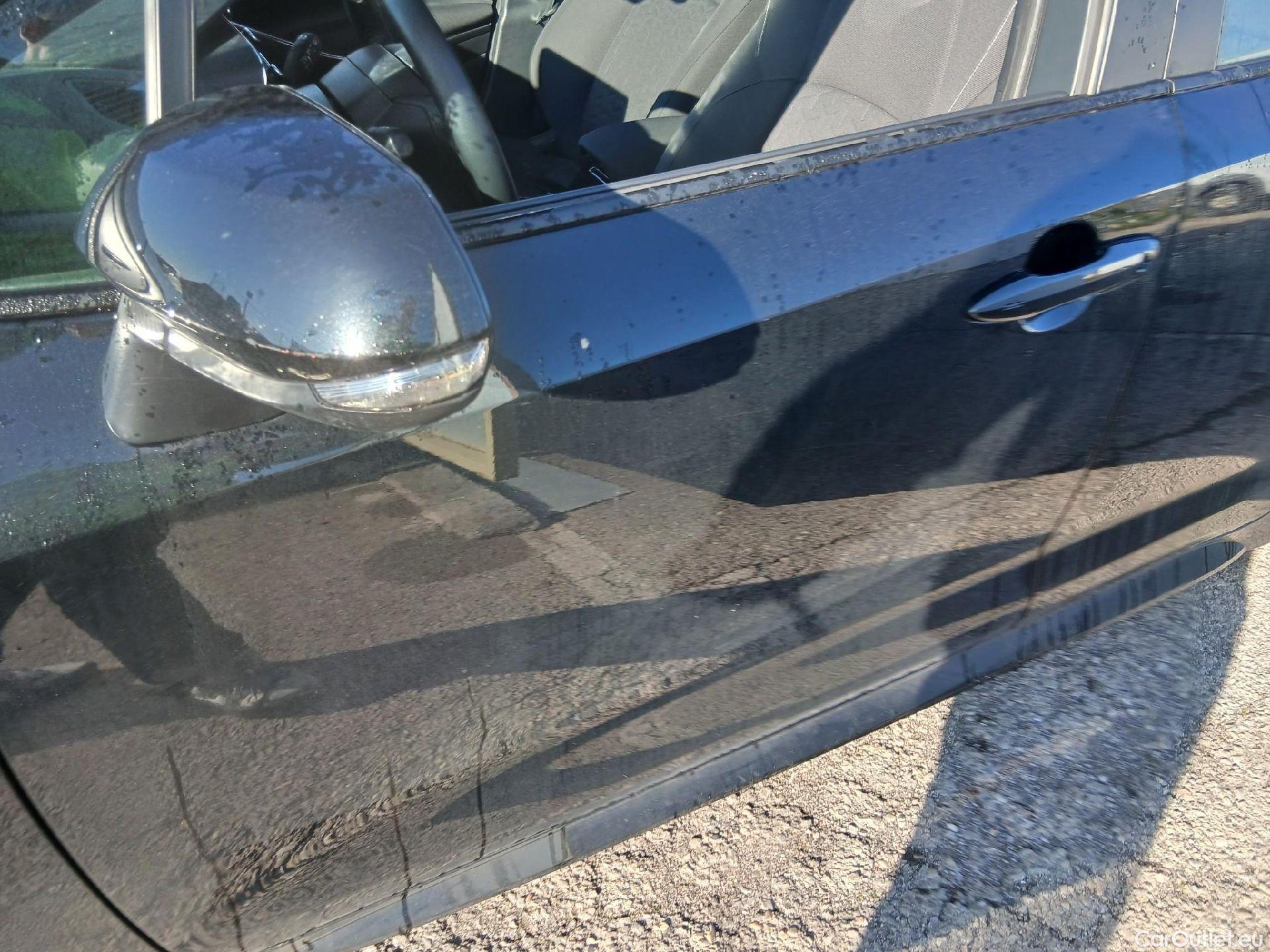  Toyota  Corolla TOYOTA  1.8 125H ACTIVE TECH E-CVT #9