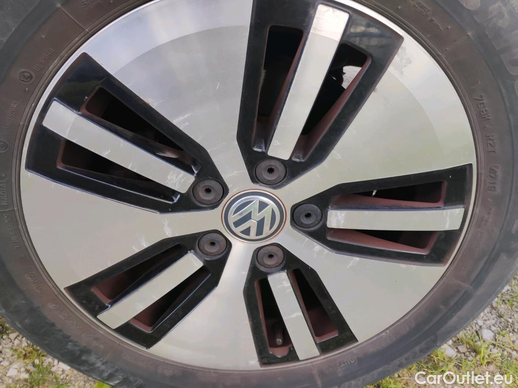  Volkswagen  Golf  VOLKSWAGEN / 2016 / 5P / berlina con portón ePower 110 kW (136CV) (AC) #5