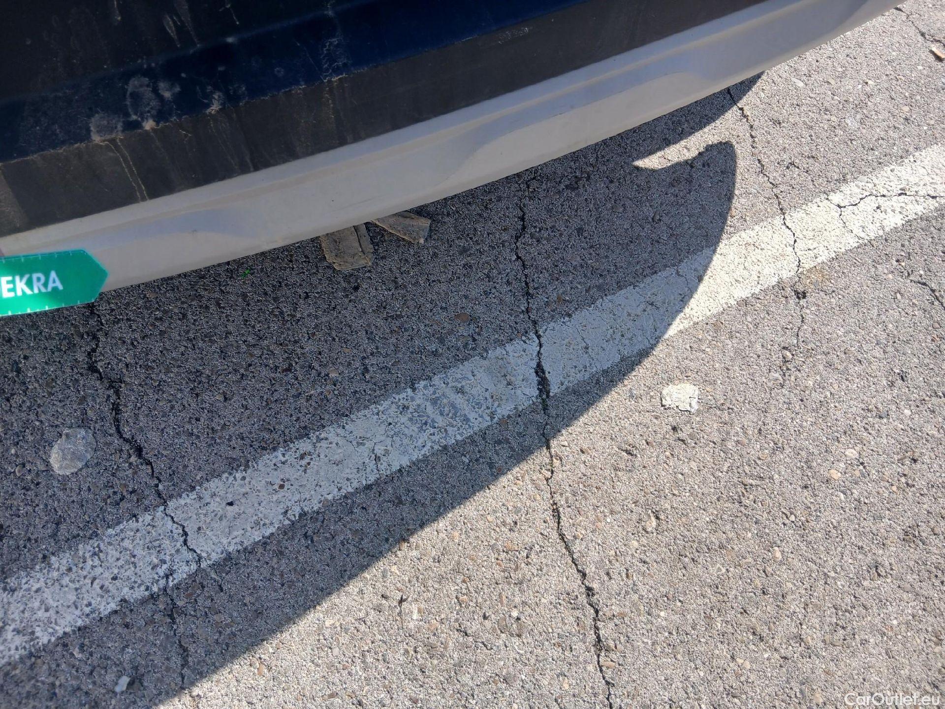  Renault  Captur RENAULT  / 2020 / 5P / todoterreno Intens TCe 90 #22