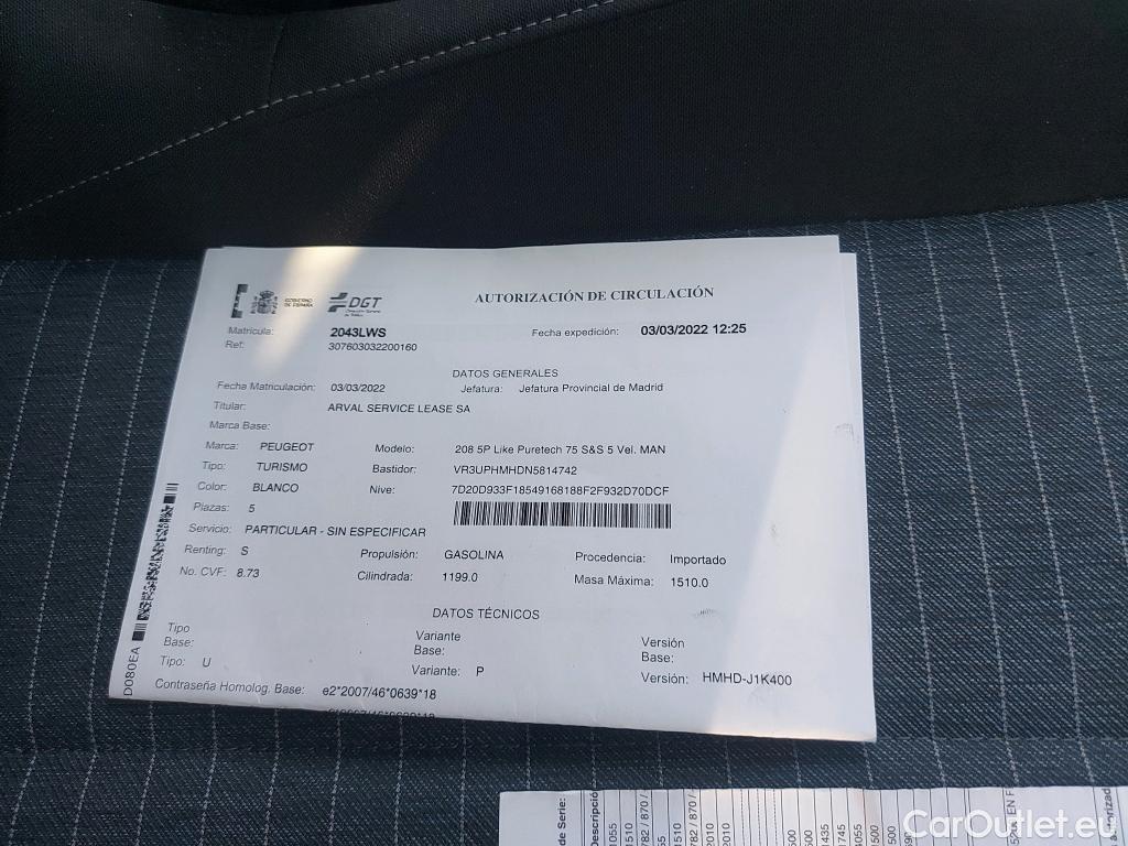  Peugeot  208 PEUGEOT  / 2019 / 5P / berlina con portón PureTech 55kW (75CV) Like #13