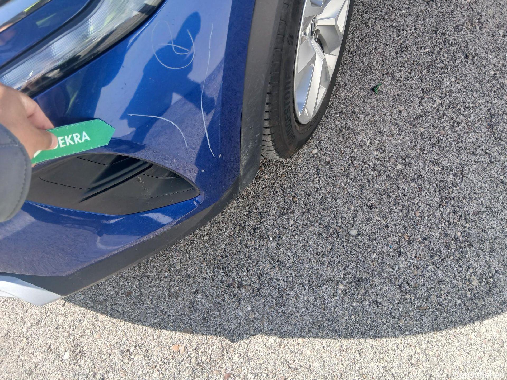  Renault  Captur RENAULT  / 2020 / 5P / todoterreno Intens TCe 90 #4