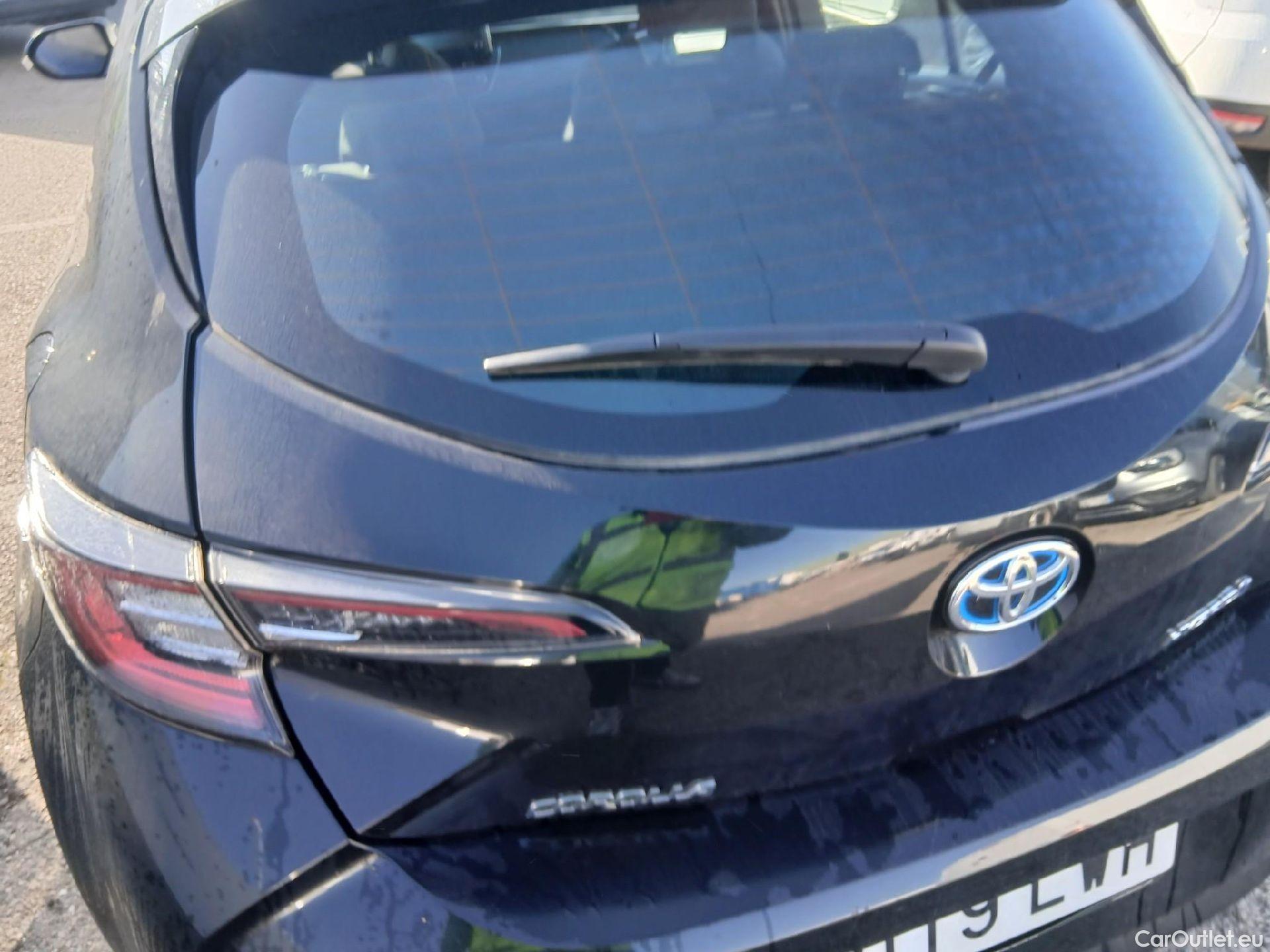  Toyota  Corolla TOYOTA  1.8 125H ACTIVE TECH E-CVT #17