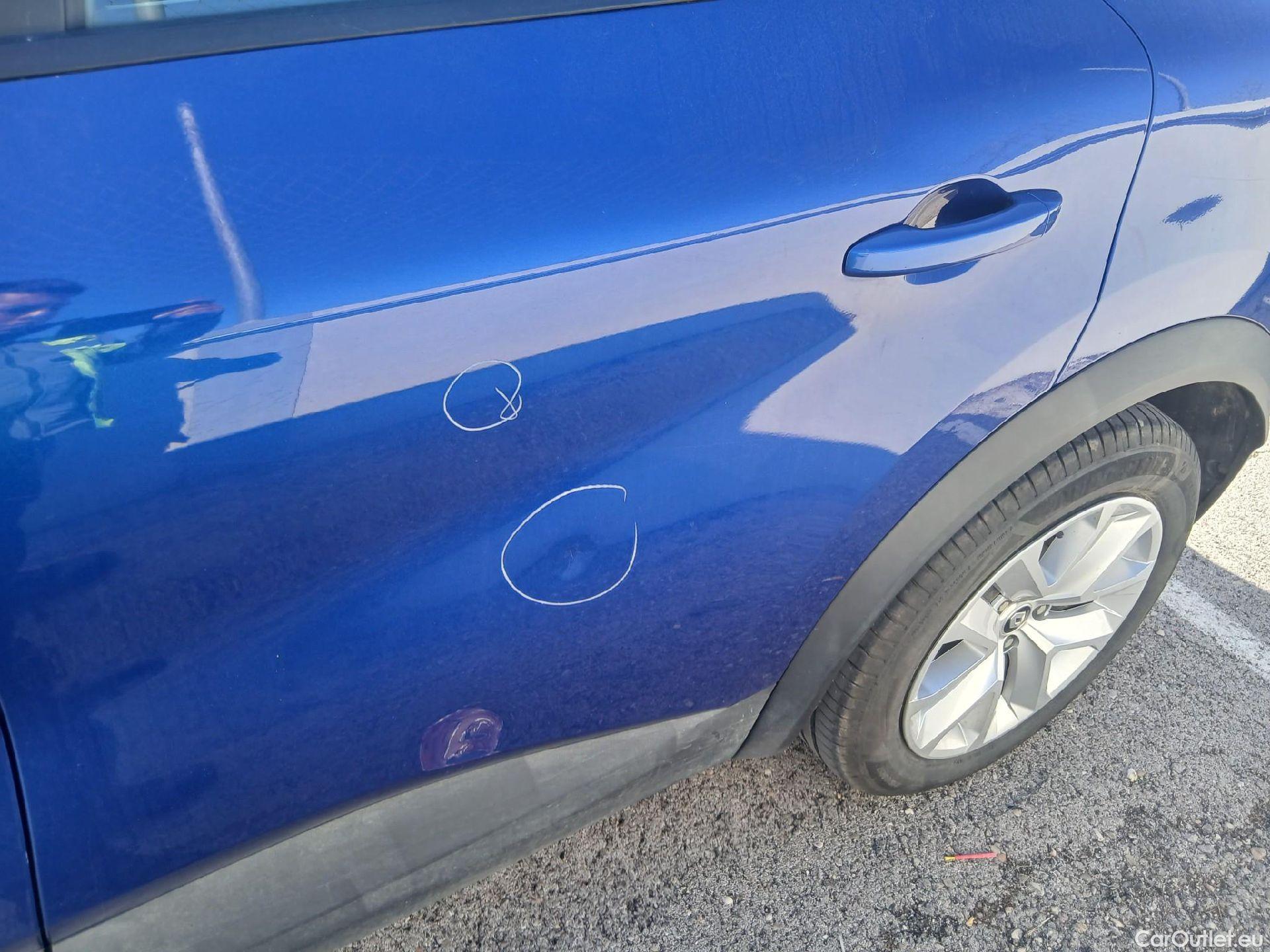  Renault  Captur RENAULT  / 2020 / 5P / todoterreno Intens TCe 90 #16