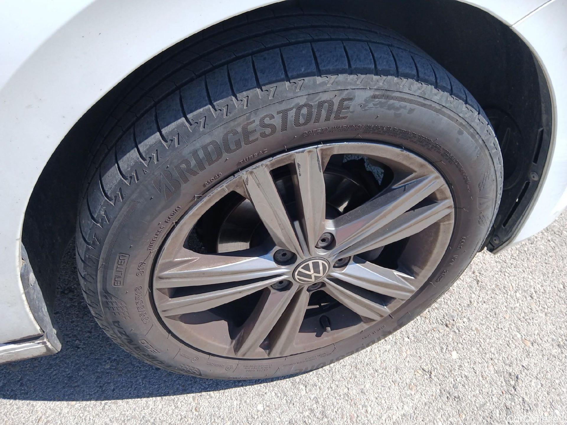  Volkswagen  Polo VOLKSWAGEN  / 2017 / 5P / berlina con portón United 1.0 TSI 70kW (95CV)(SP) #23