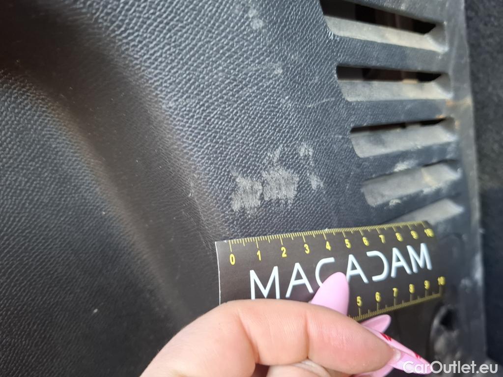  Peugeot  3008  II Allure Pack 1.5 HDi 130CV BVA8 E6d #84