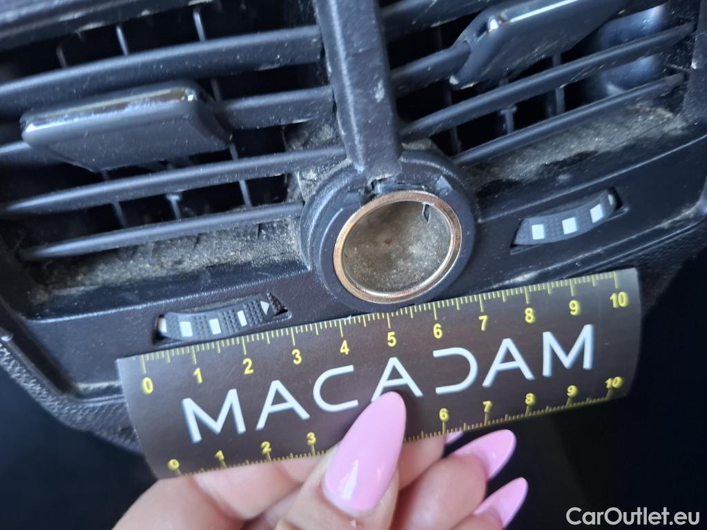  Peugeot  3008  II Allure Pack 1.5 HDi 130CV BVA8 E6d #75