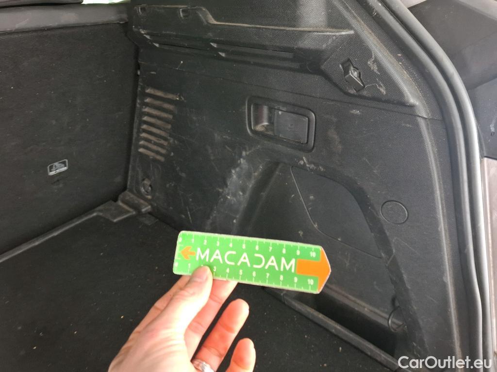  Peugeot  3008  II Allure Pack 1.5 HDi 130CV BVA8 E6d #57