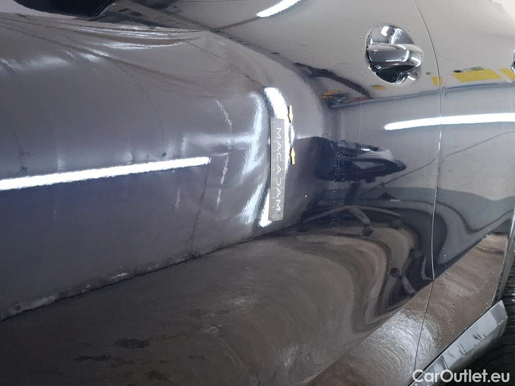  Mercedes  GLC MERCEDES-BENZ  / 2022 / 5P / SUV  300 e Business Line 4MATIC #53