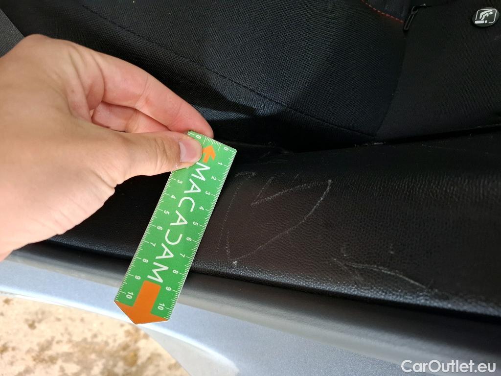  Peugeot  2008  Active Pack 1.5 HDi 110CV BVM6 E6d #8