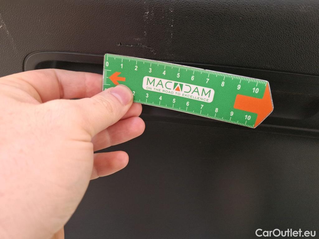  Citroen  C3  Shine Business 1.2 PureTech 110CV BVM6 E6d #36