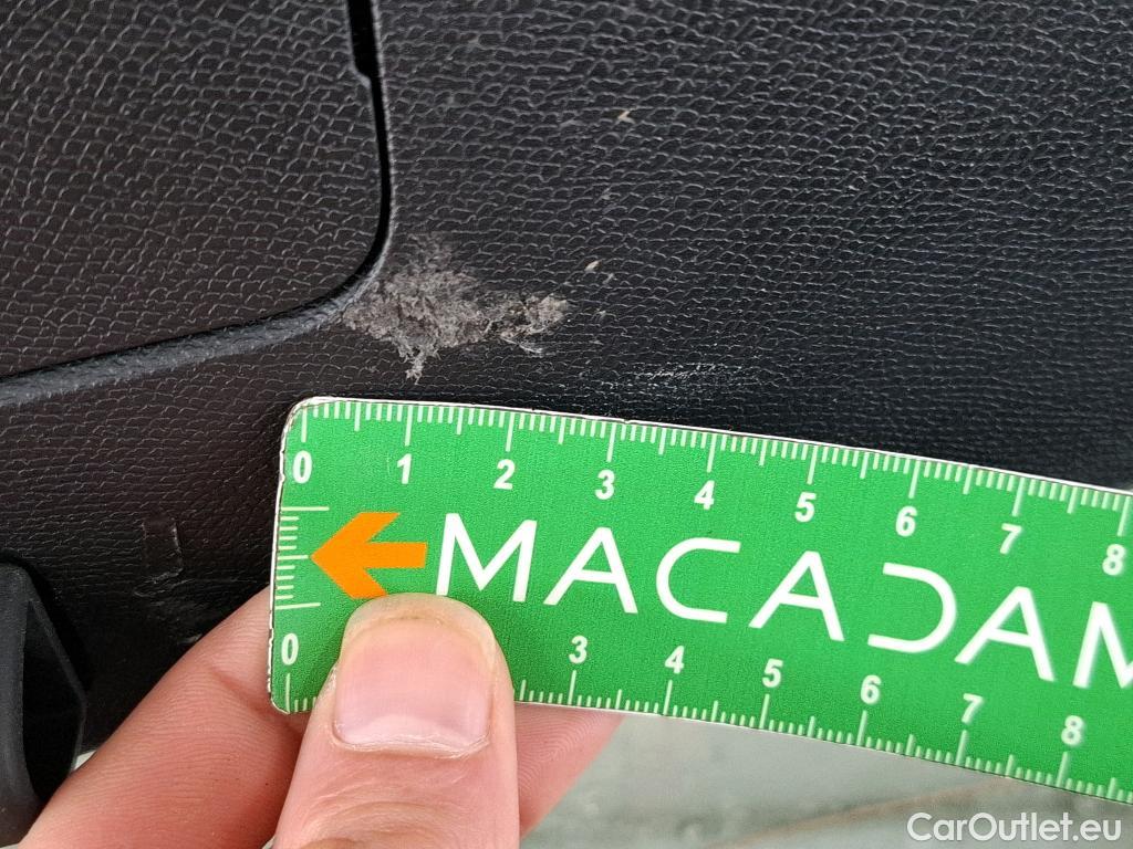  Peugeot  3008  II Allure Pack 1.5 HDi 130CV BVA8 E6d #3