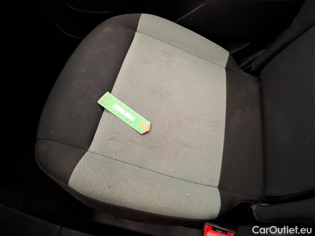  Citroen  Berlingo  Feel M 1.2 PureTech 130CV BVA8 E6d #24