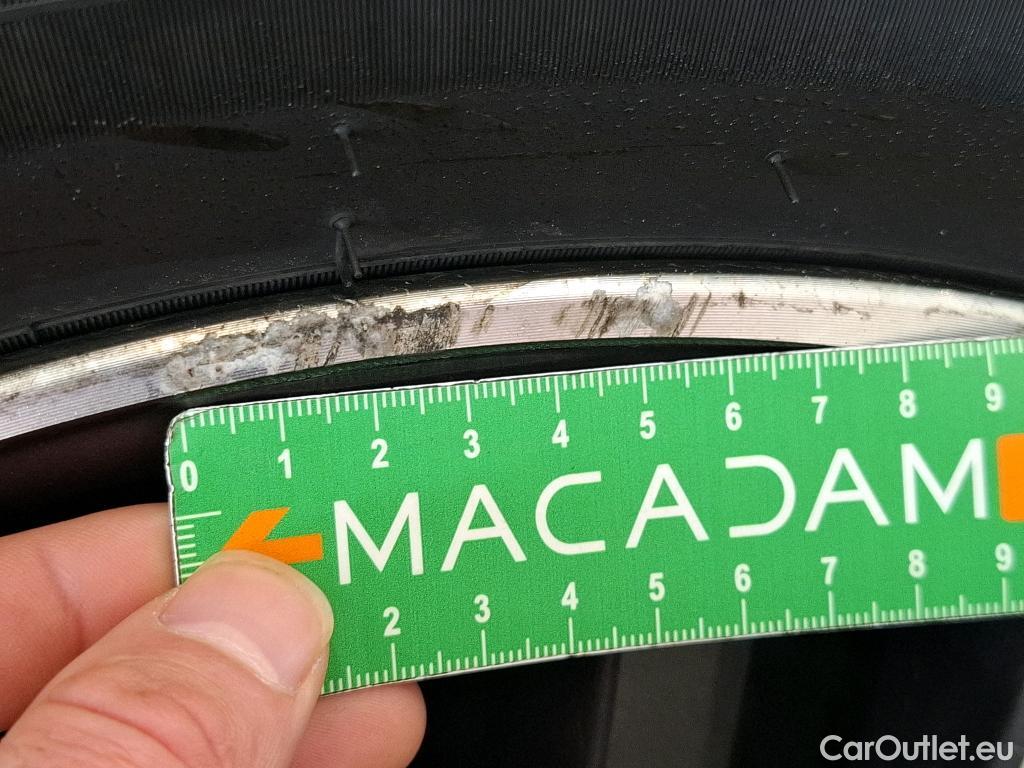  Peugeot  3008  II Allure Pack 1.5 HDi 130CV BVA8 E6d #24