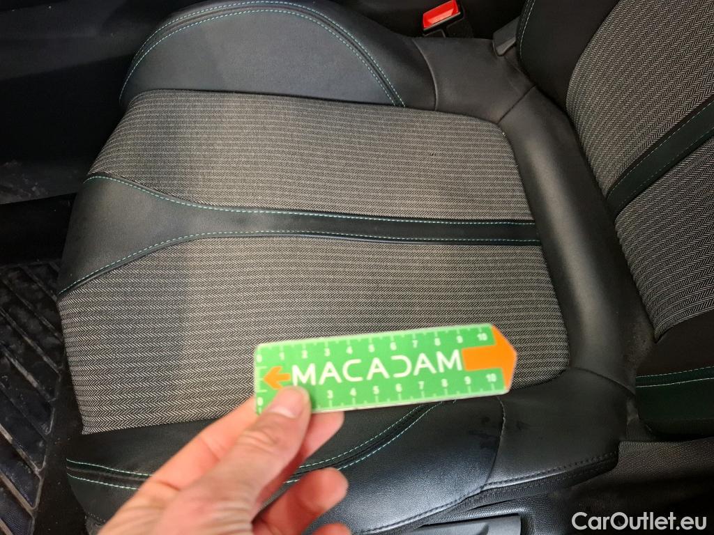  Peugeot  3008  II Allure Pack 1.5 HDi 130CV BVA8 E6d #9