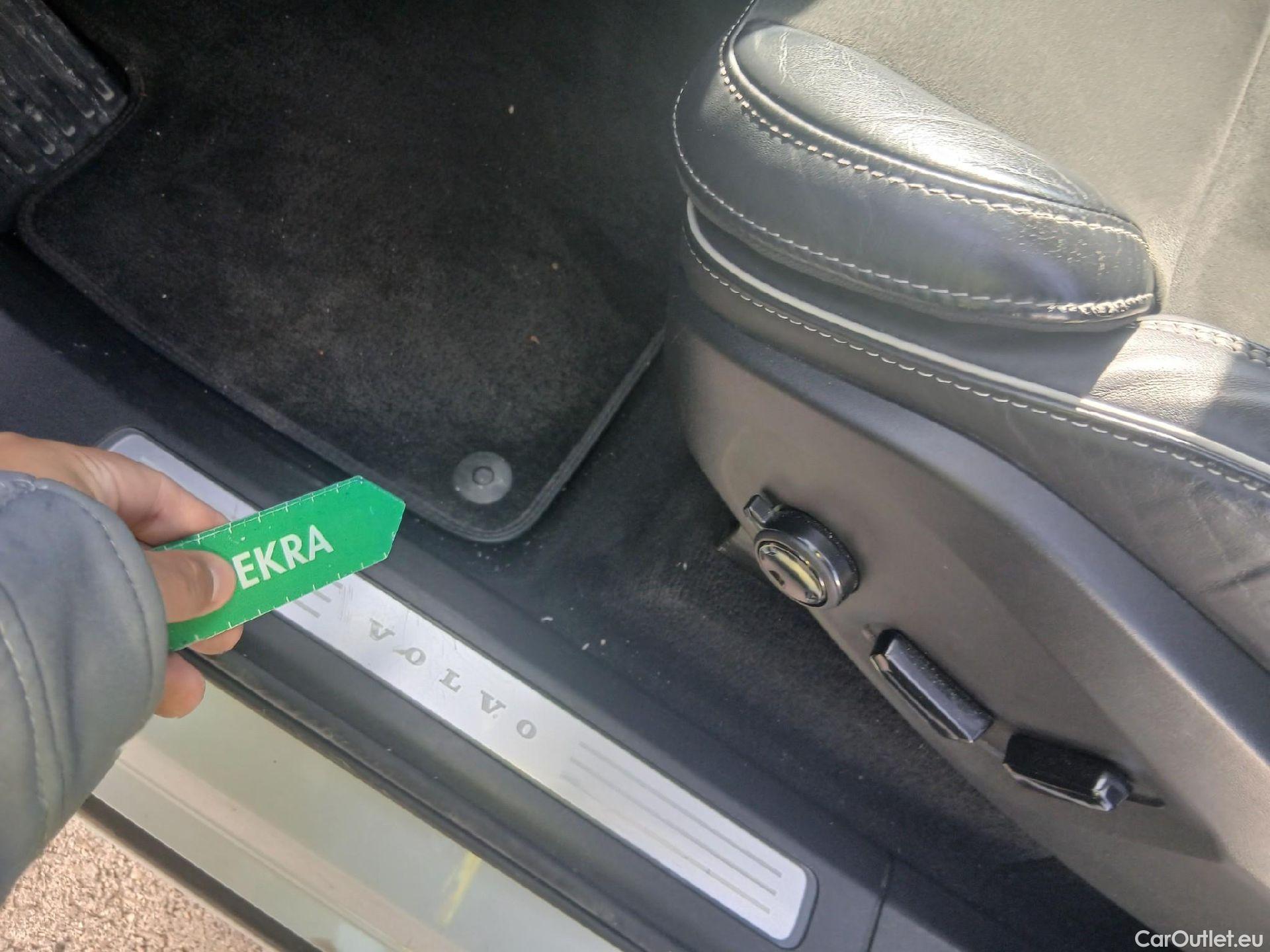  Volvo  XC90 VOLVO  / 2019 / 5P / todoterreno 2.0 B5 D AWD R-Design Auto #3